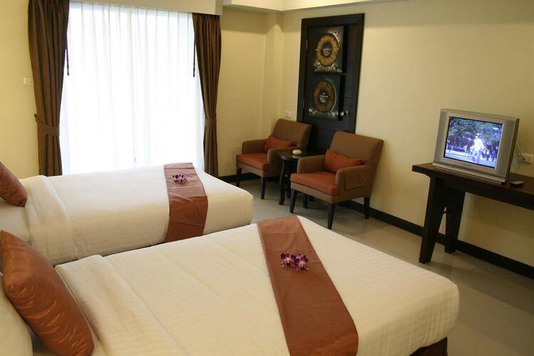 Golden Sea Pattaya