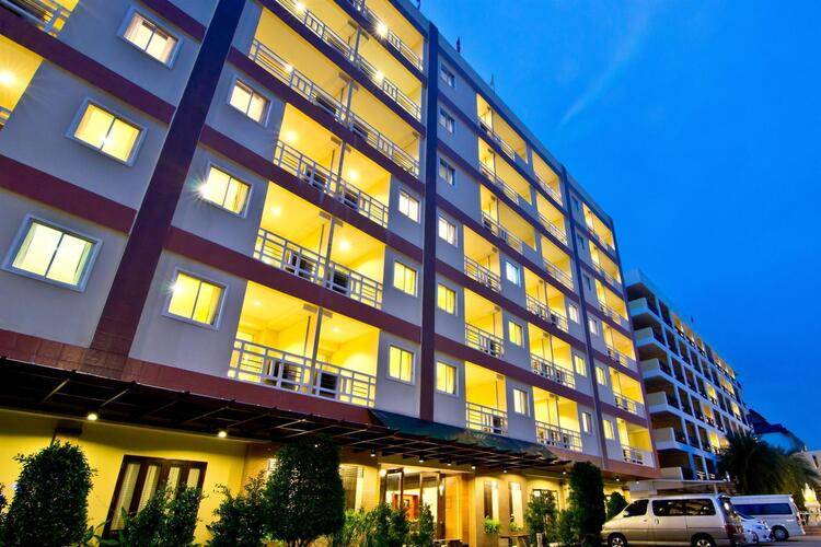 Golden Sea Pattaya