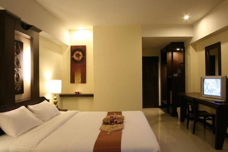 Golden Sea Pattaya