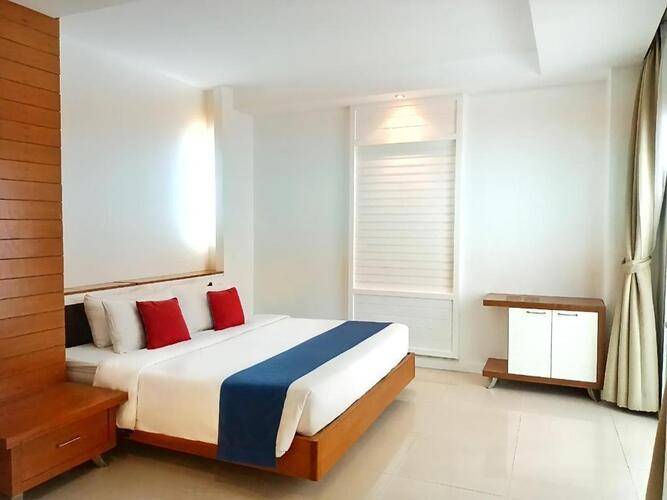 Royal Beach View Hotel