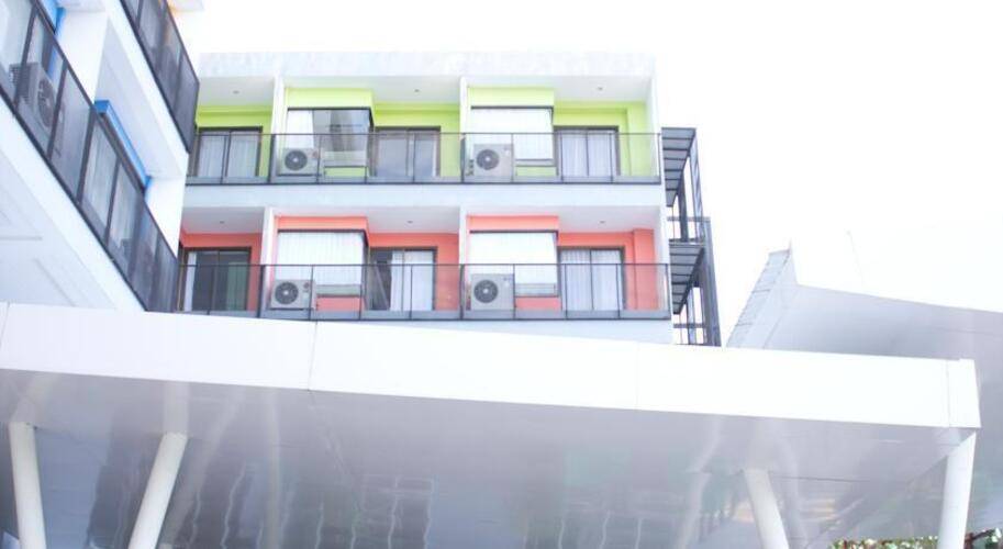 Samui Verticolor Hotel