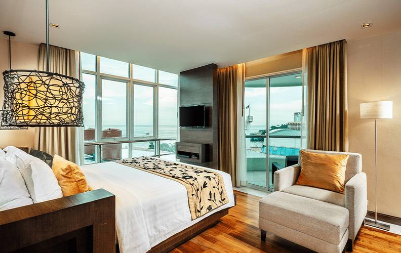 A One Pattaya Beach Resort