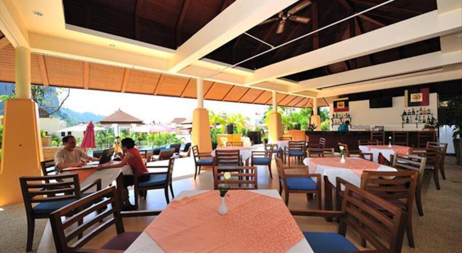 Aonang Cliff Beach Resort