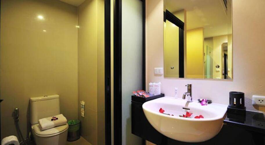 Aonang Cliff Beach Resort