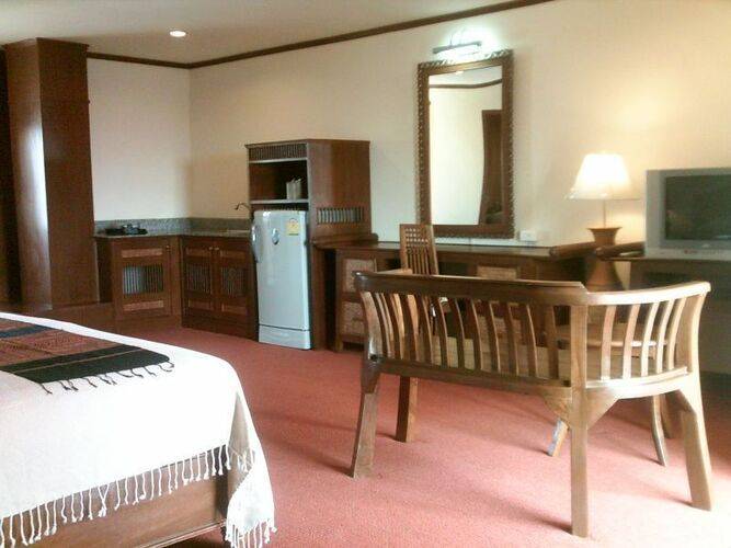Phuphaya Resort