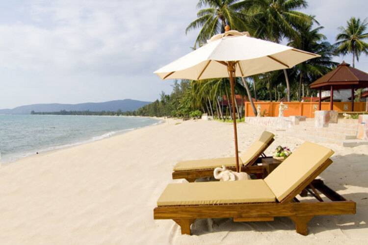 Kanok Buri Resort & Spa