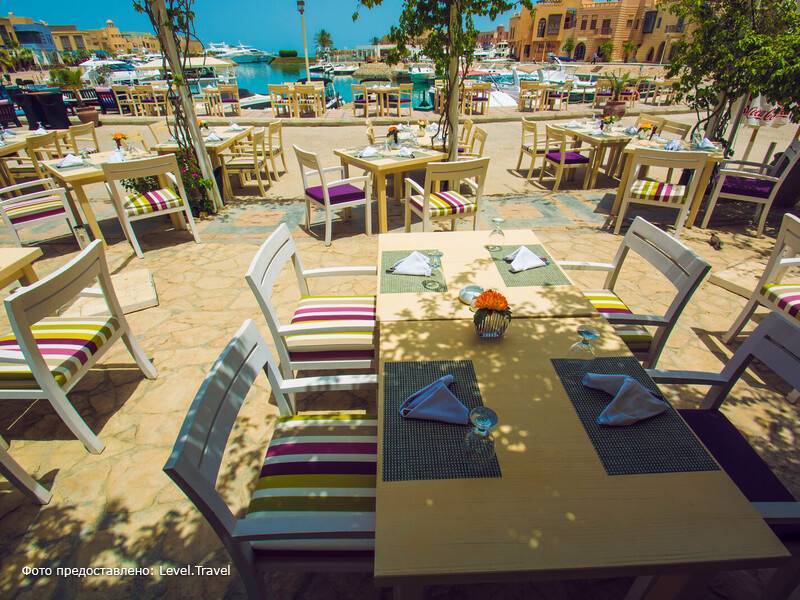 Фотография Captains Inn Hotel