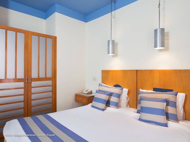 Фотография Captains Inn Hotel
