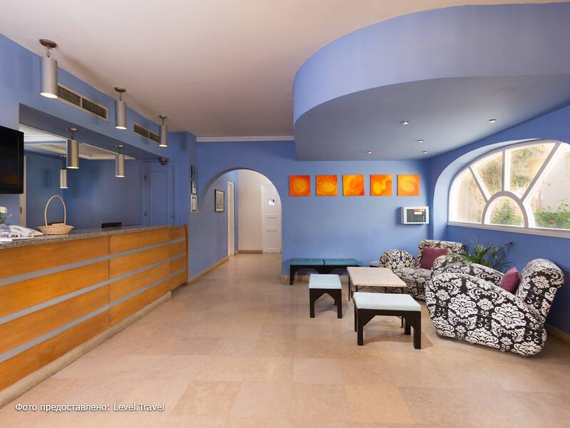 Фотография Captains Inn Hotel