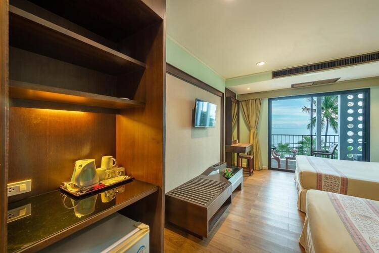 The Jomtien Twelve Boutique Hotel