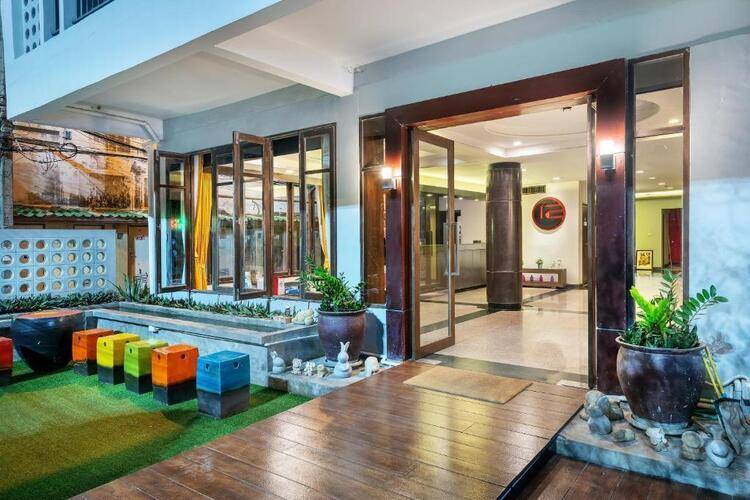 The Jomtien Twelve Boutique Hotel