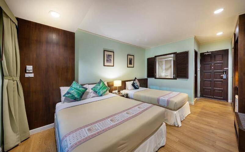 The Jomtien Twelve Boutique Hotel