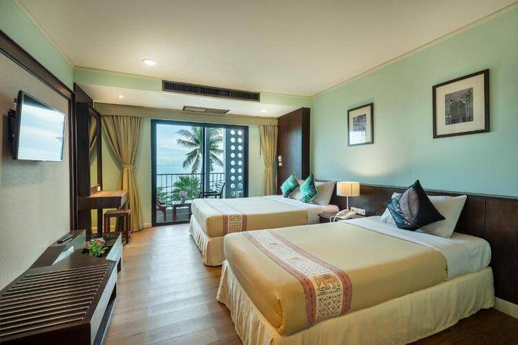The Jomtien Twelve Boutique Hotel