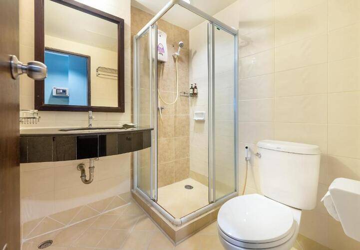 The Jomtien Twelve Boutique Hotel