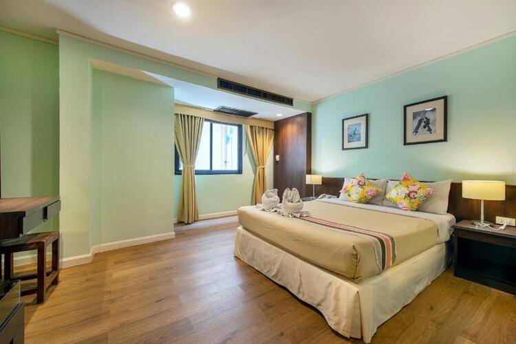 The Jomtien Twelve Boutique Hotel