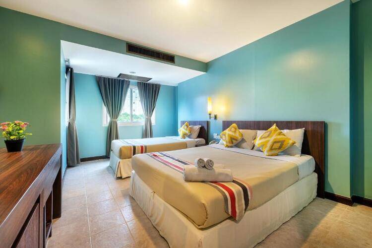 The Jomtien Twelve Boutique Hotel