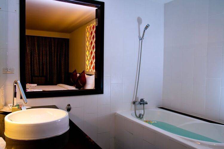 Crystal Palace Hotel