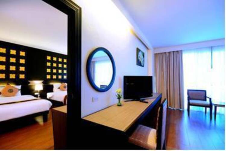 Crystal Palace Hotel