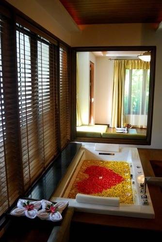 Royal Muang Samui Villas & Suites
