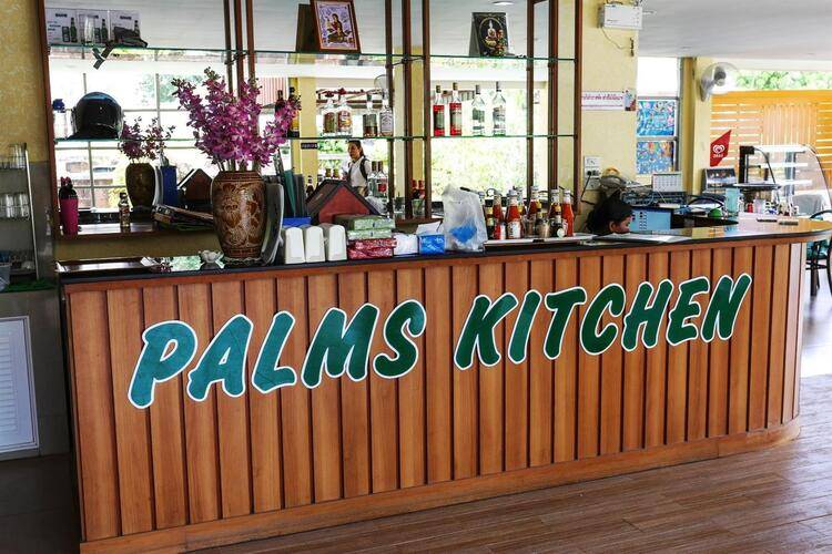 Twin Palms Resort