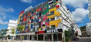 I Dee Hotel