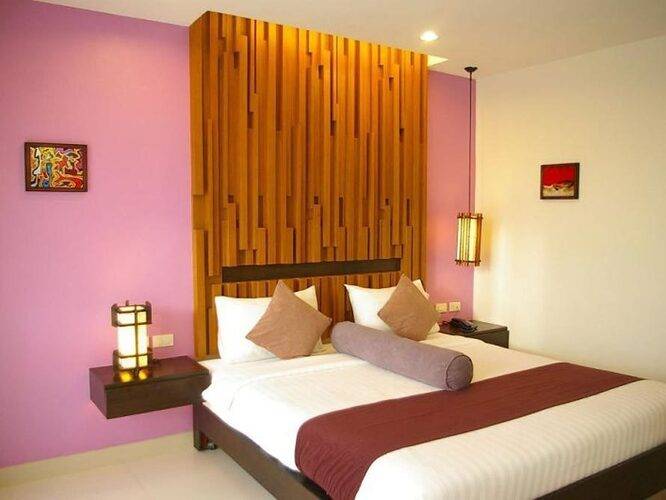 I Dee Hotel