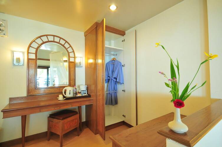 Koh Chang Grand View Resort