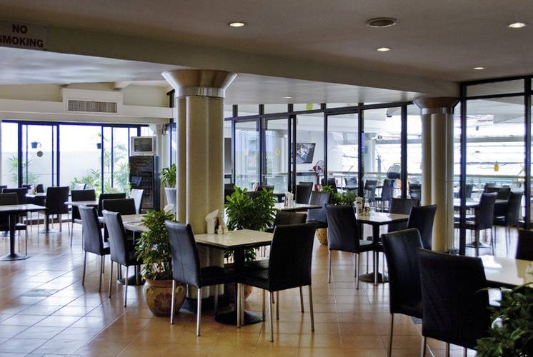 Flipper Lodge Hotel