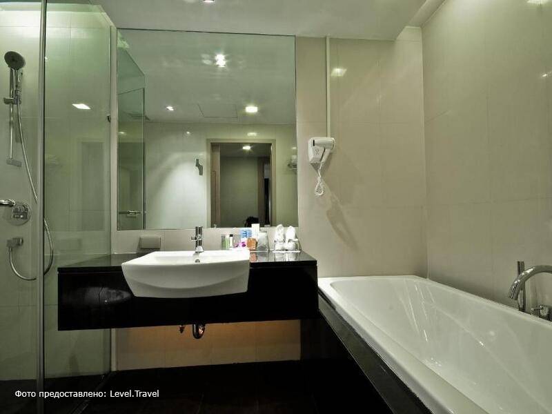 Фотография The Ashlee Heights Patong Hotel & Suites