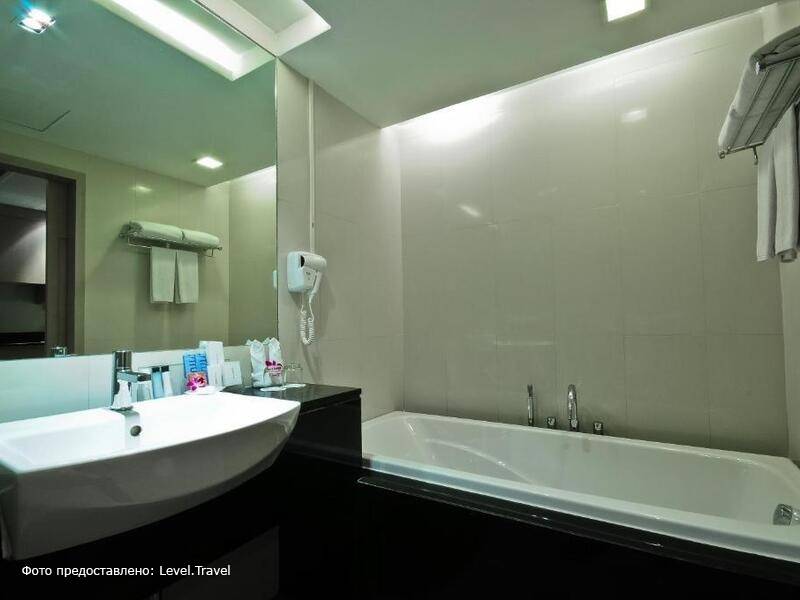 Фотография The Ashlee Heights Patong Hotel & Suites