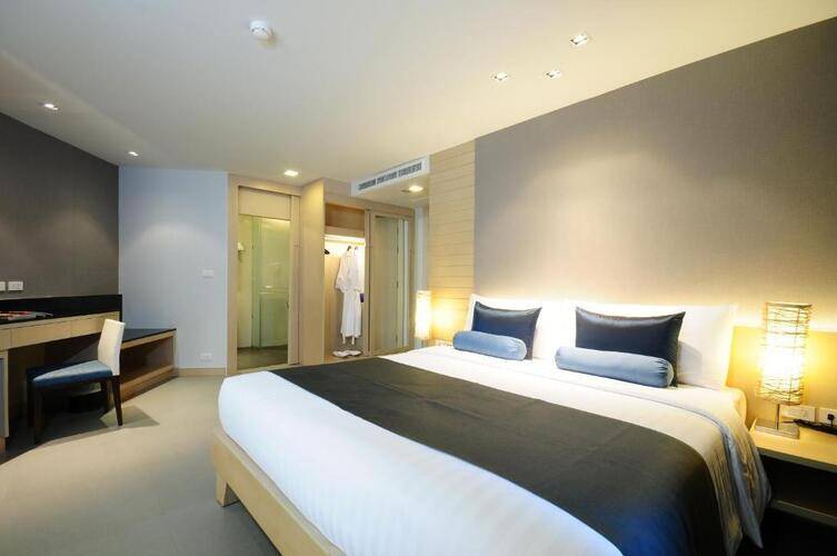 The Ashlee Heights Patong Hotel & Suites