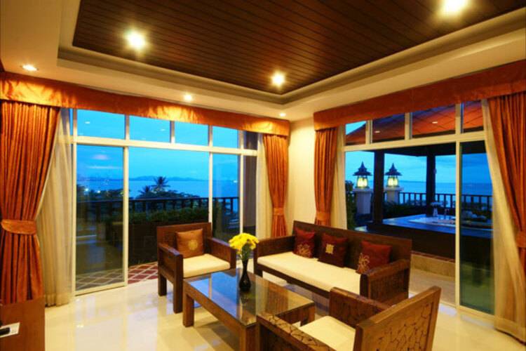 Seaside Jomtien Beach