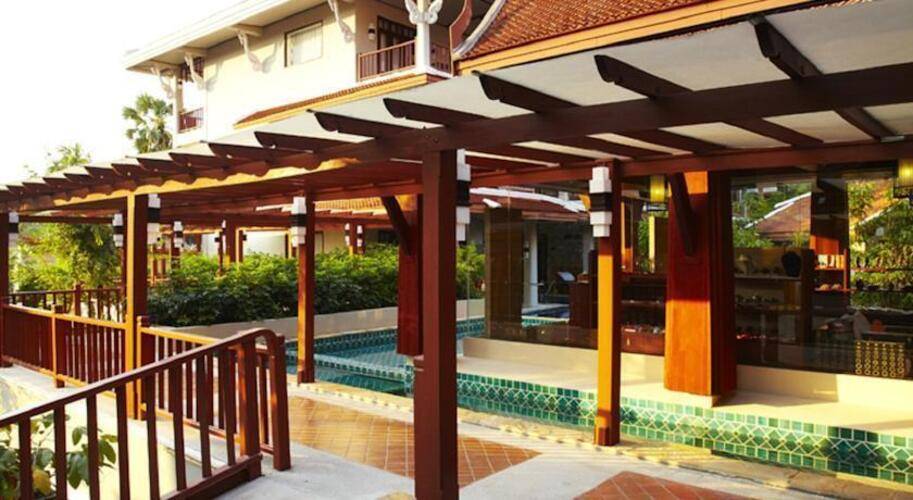 Samui Buri Beach Resort