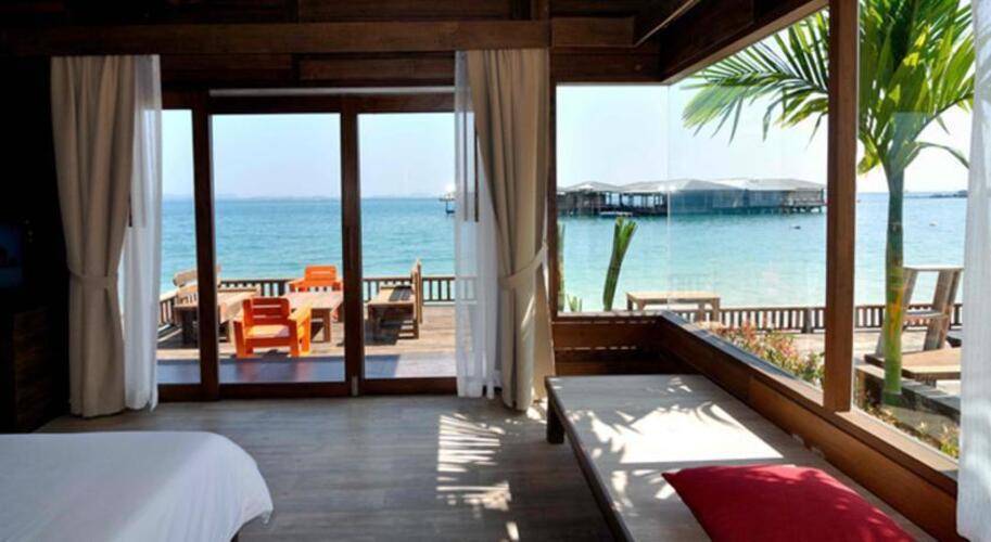 Baan Ploy Sea