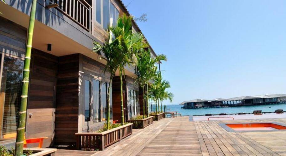 Baan Ploy Sea
