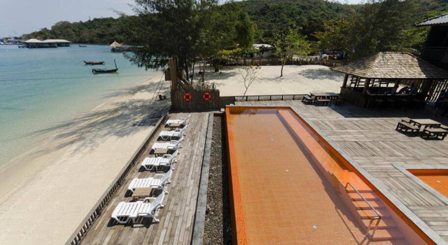 Baan Ploy Sea