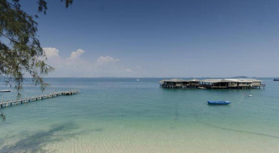 Baan Ploy Sea