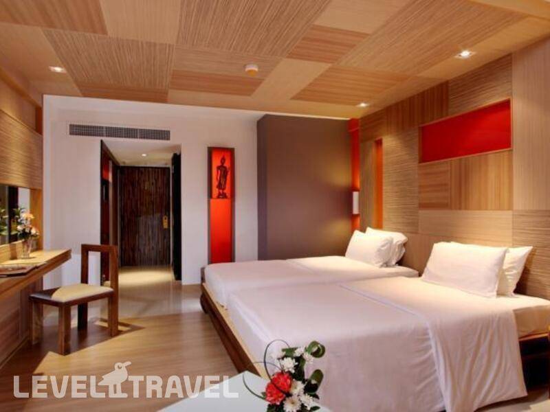 Фотография Patong Beach Hotel