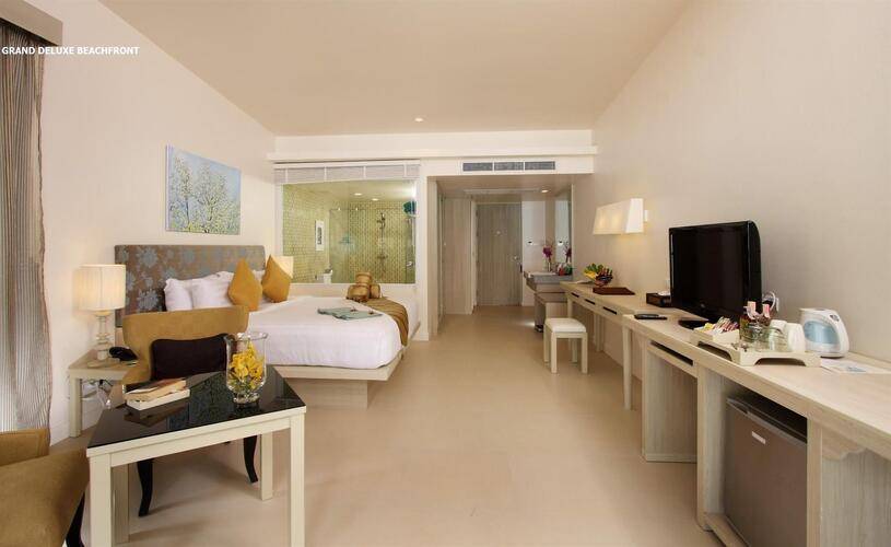The Briza Beach Resort Khao Lak