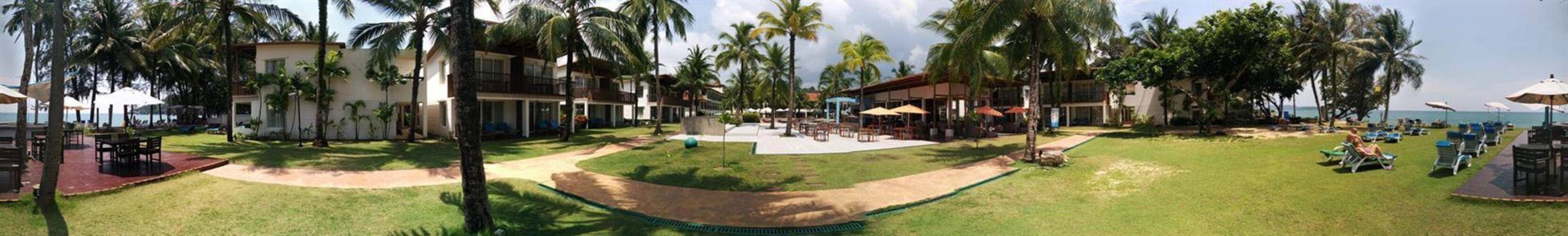 The Briza Beach Resort Khao Lak