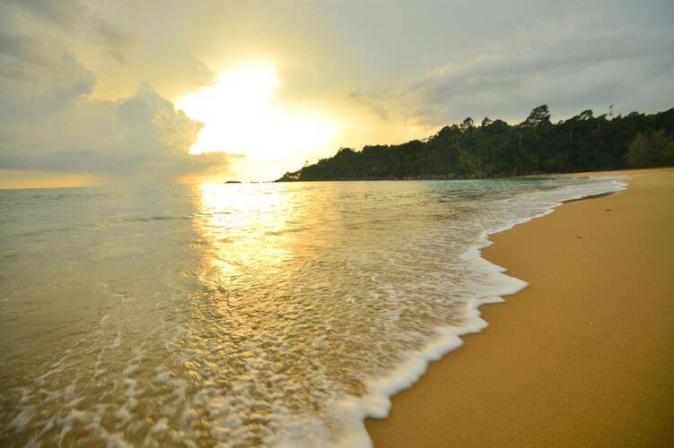 The Briza Beach Resort Khao Lak