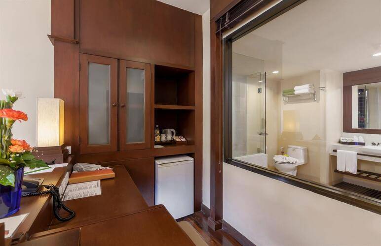 The Briza Beach Resort Khao Lak
