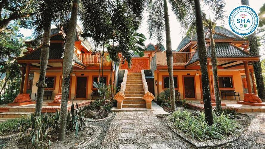 Coconut Beach Resort