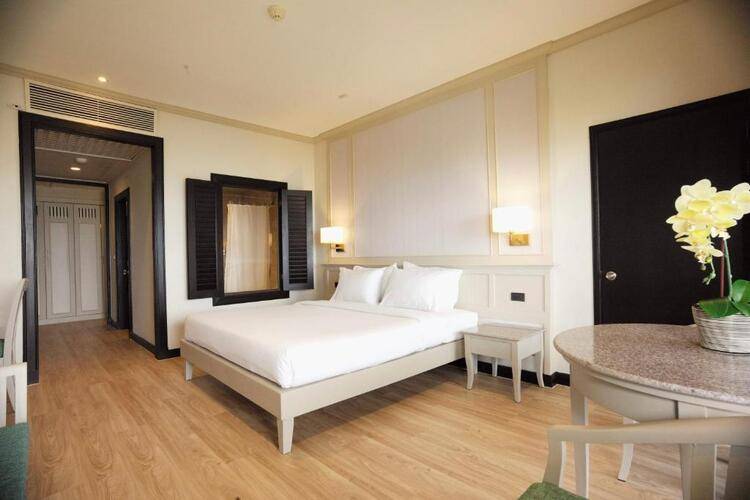 Pinnacle Grand Na Jomtien Resort & Beach Club (Ex. Pinnacle Grand Jomtien Resort)