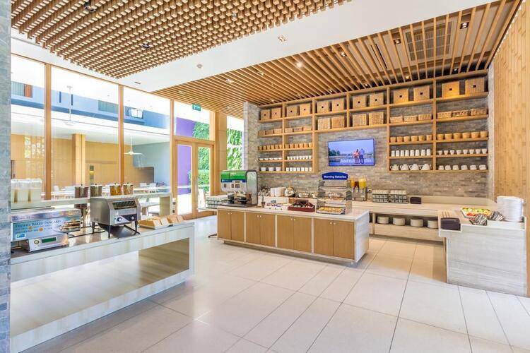 Holiday Inn Express Phuket Patong Beach Central