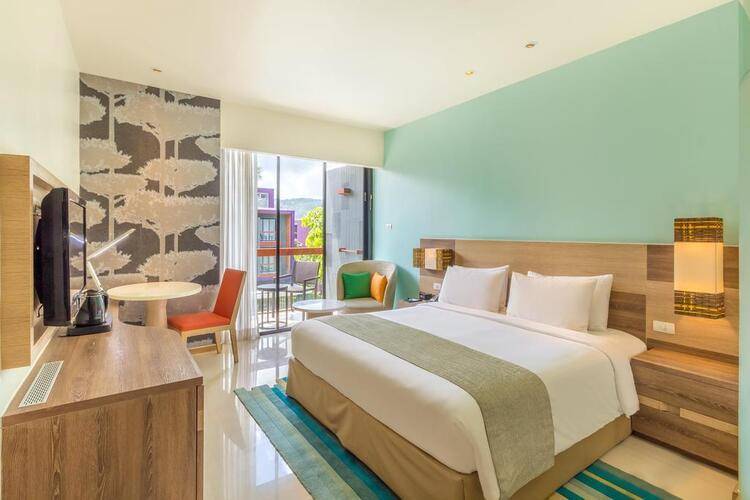 Holiday Inn Express Phuket Patong Beach Central