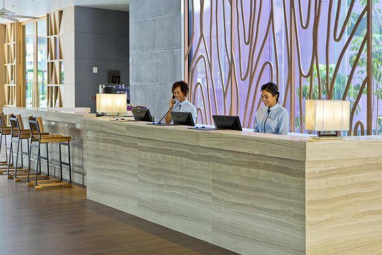 Holiday Inn Express Phuket Patong Beach Central