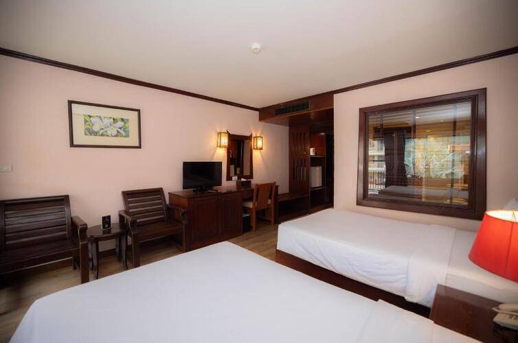 Baumanburi Hotel