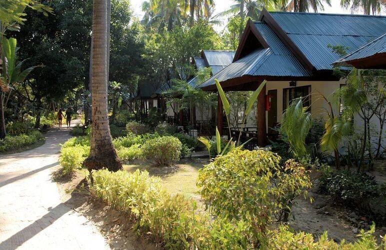 Sand Sea Resort Krabi