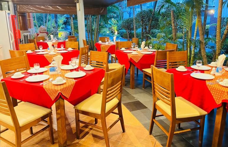 Honey Resort